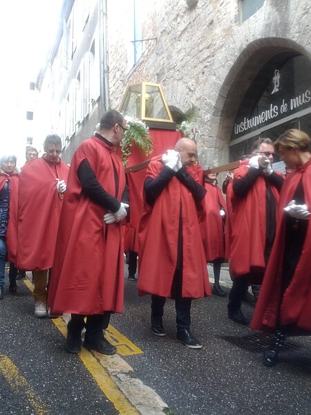 File:Sainte Coiffe Rue du Château du Roi.jpg