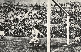Schiavio goal in planicka 1934.jpg