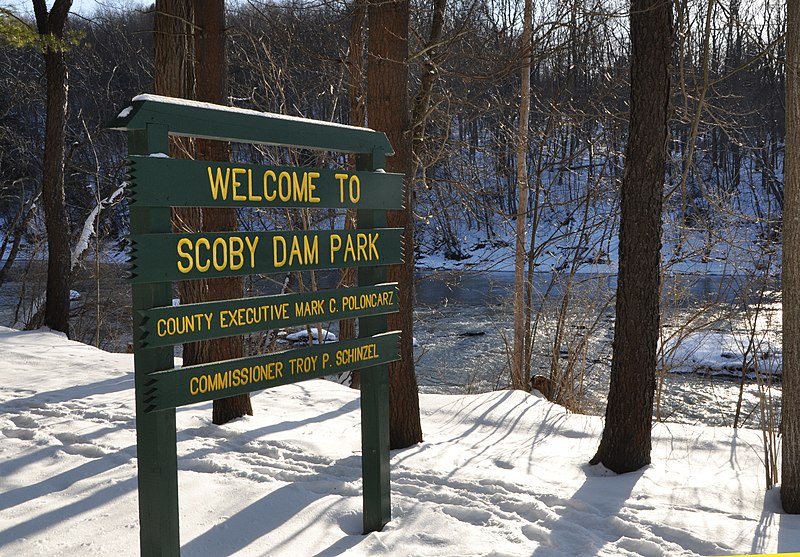 File:Scoby Dam Park sign.jpg