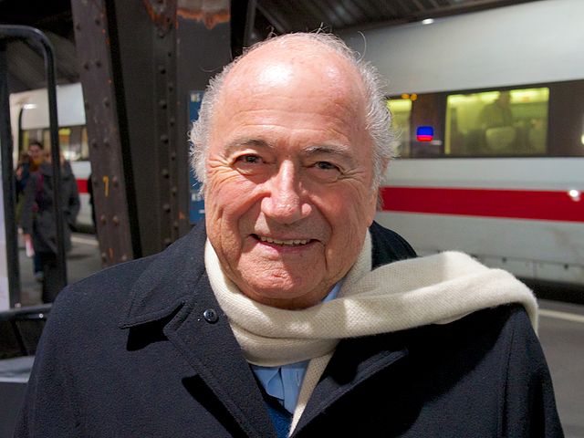 Blatter at Zurich Train station in November 2013