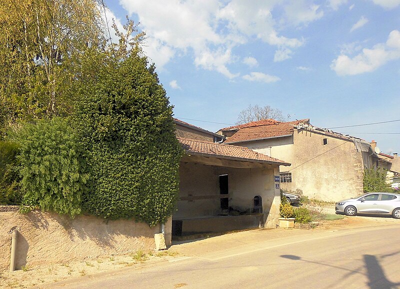 File:Soncourt, Lavoir.jpg