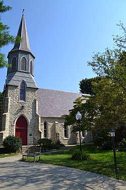 St James Piskoposluk Kilisesi Pewee Valley Kentucky.jpg