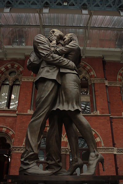 File:St Pancras, 5 June 2012 16.JPG