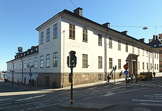 Byggnadens fasad mot nordväst (Götgatan)