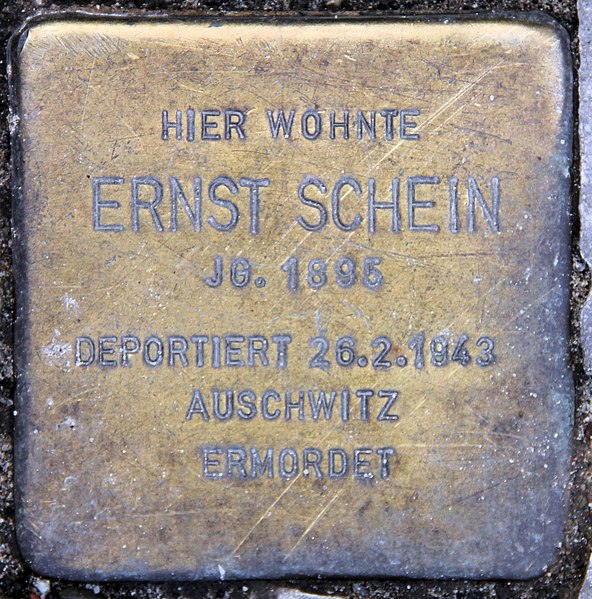 File:Stolperstein Duisburger Str 1 (Wilmd) Ernst Schein.jpg