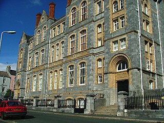 <span class="mw-page-title-main">Sutton High School, Plymouth</span> Former grammar school in Plymouth, England