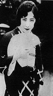 <span class="mw-page-title-main">Shizue Tatsuta</span> Japanese actress (1903–1962)