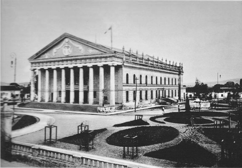 File:Teatrocarrera1880.jpg