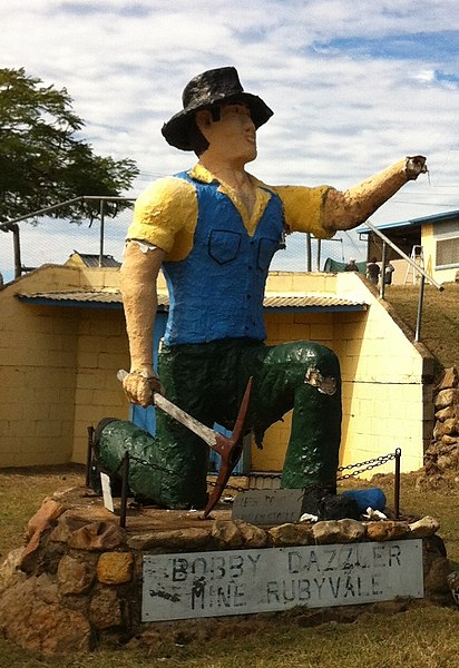 File:The Big Miner in Rubyvale.jpg