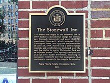 Conmemorative plaque in honor of the Stonewall riots. The Plaque at Stonewall Inn.jpg