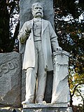 Thumbnail for File:Thompson-Harding Monument - Rock Creek Cemetery, Washington, D.C. - Sarah Stierch - C.jpg