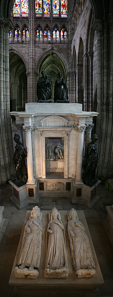 File:Tombeau et Monument de Henri II et Catherine de Médicis, Saint-Denis.jpg