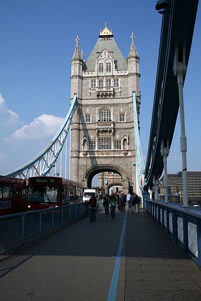 File:Tower Bridge 2007 5.jpg