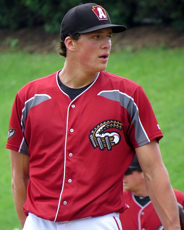 Tyler Glasnow - Wikipedia