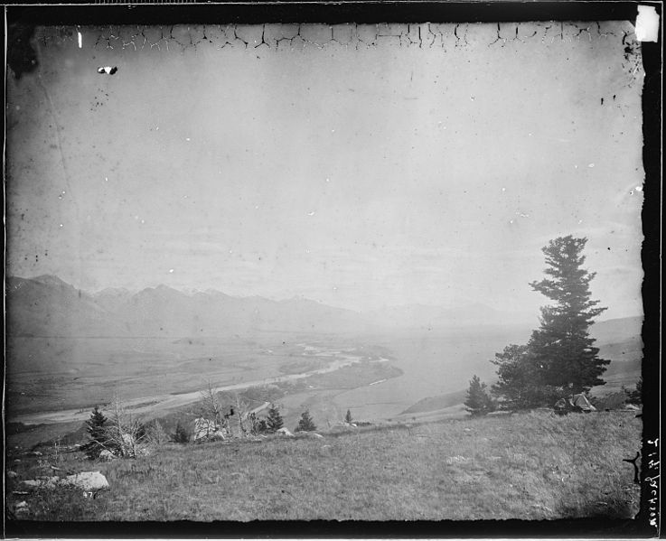 File:Valley of the Yellowstone, looking south from the first canyon, Park County, Montana. - NARA - 516823.jpg