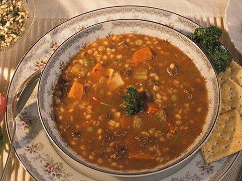 Vegetable beef barley soup