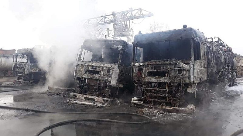 File:Vehicles burned in Mykolaiv by Russian attacks.jpg