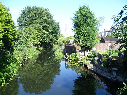 View along the River Cray from Maiden Lane - geograph.org.uk - 2475663