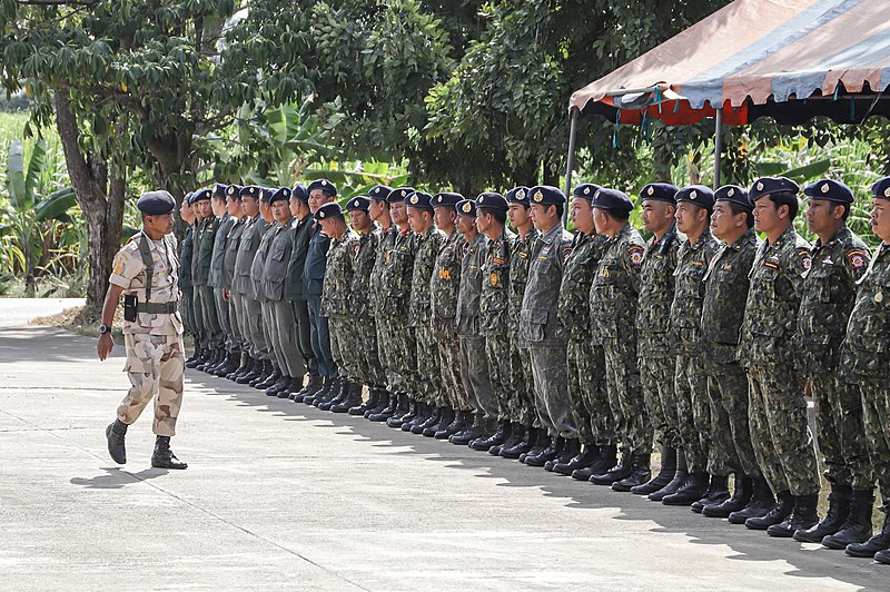 ไฟล์:Volunteer Defense Corps at Sa kaeo.jpg