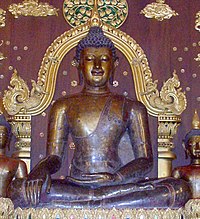 Chiang Saen Style Buddha image WatPhraKaew-CR-PhraJaoLanThong.jpg