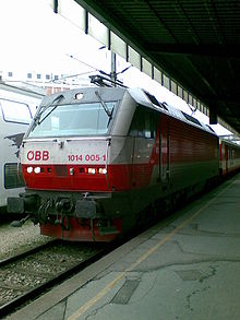 Ex-CAT-1014 005 am 24. Februar 2007 vor ER 9433 in Wien Südbahnhof (Ost)