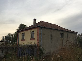 Куќа во селото