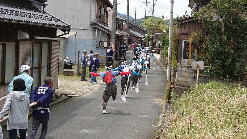 File:加悦谷祭 上山田地区の芸能４.jpg