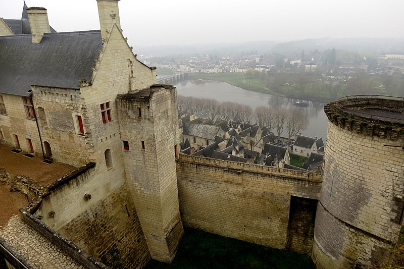 File:13 Chinon (44) (13015144544).jpg