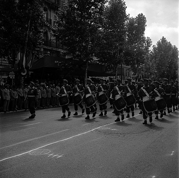 File:14.07.1965. 14 juillet. (1965) - 53Fi3210.jpg