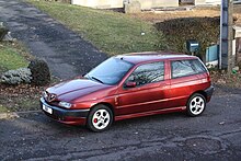 Alfa 145 Junior : bas de caisse siglés Junior, jantes spécifiques et châssis sport de la version Quadrifoglio.