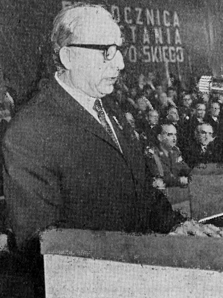 File:1968 12 27 MSpychalski, 50 rocznica Powstania Wlkp (1969 03) (cropped).jpg