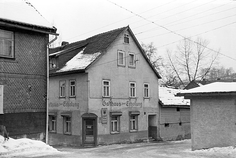 File:19690223040NR Schleusingen Gasthaus zur Erholung.jpg