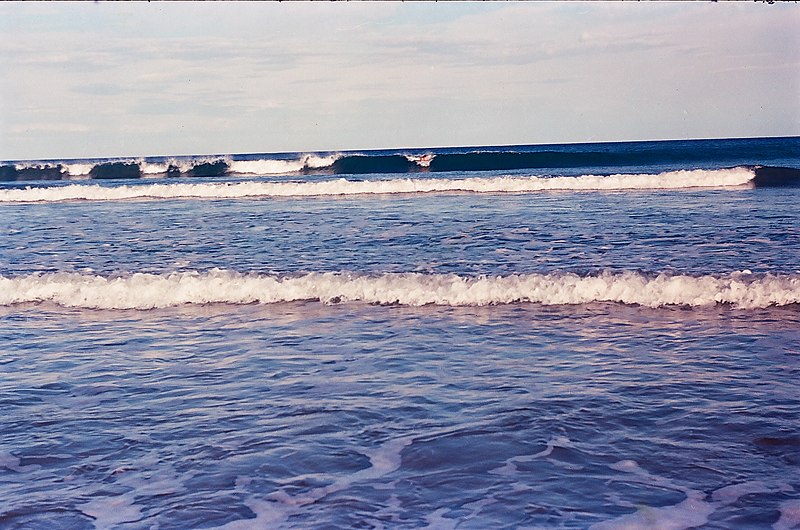 File:1995 Ubatuba - SP - panoramio.jpg