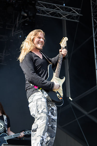 File:20140801-015-See-Rock Festival 2014-Sabaton-Thobbe Englund.JPG