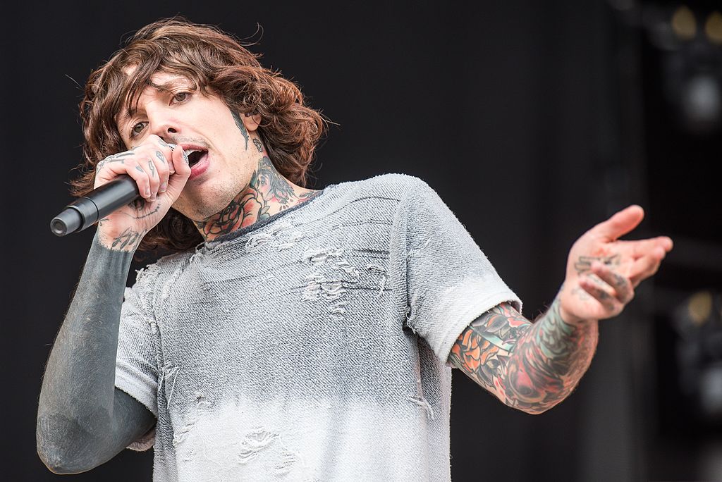 File:2016 RiP Bring Me the Horizon - Oliver Sykes - by 2eight - 8SC6514.jpg  - Wikimedia Commons