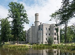 Karpniki Castle