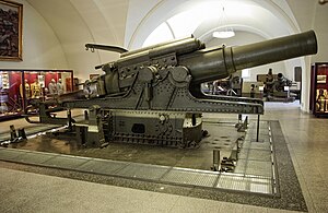 38cm Belagerungsgeschütz im HGM Wien 2011.jpg