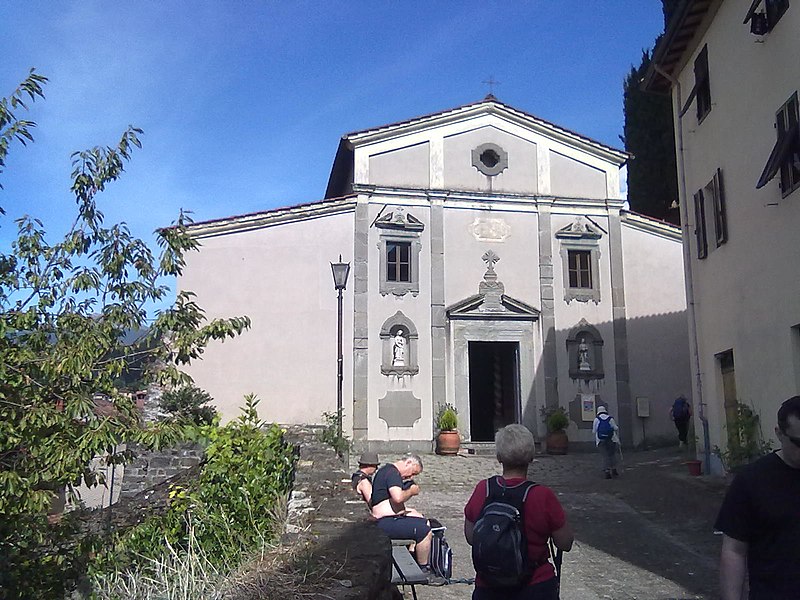 File:55051 Barga LU, Italy - panoramio - jim walton (6).jpg