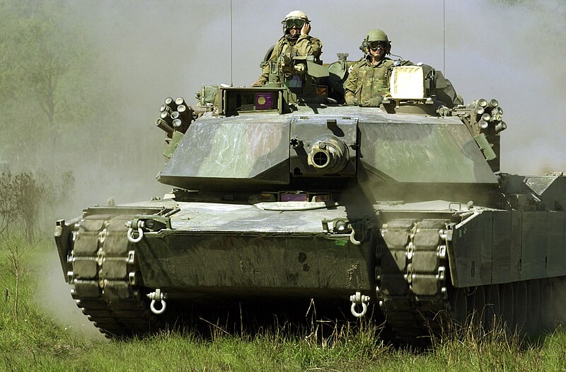 File:Abrams tank maneuvers before a live fire assault in Queensland, Australia for exercise Tandem Thrust 2001.jpg