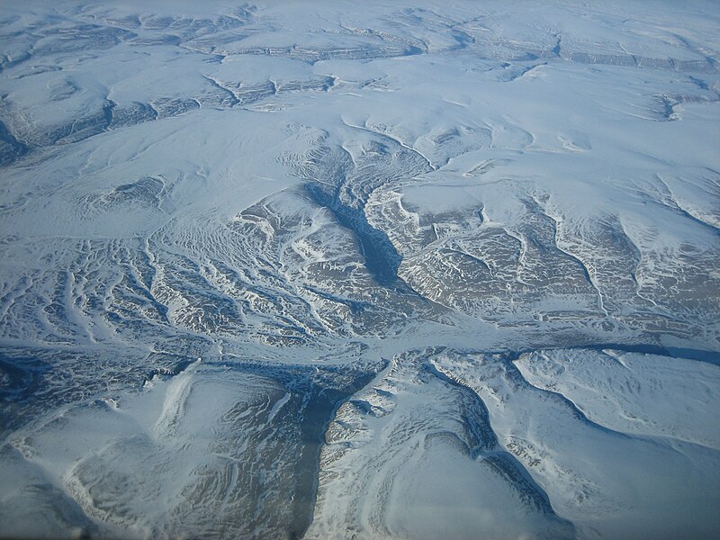 File:Aerial view of Nunavut from a Hercules.jpg