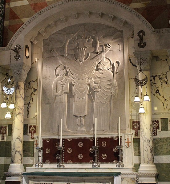 File:Alter of the Chapel of St George and the English Martyrs, Westminster Cathedral, London.jpg