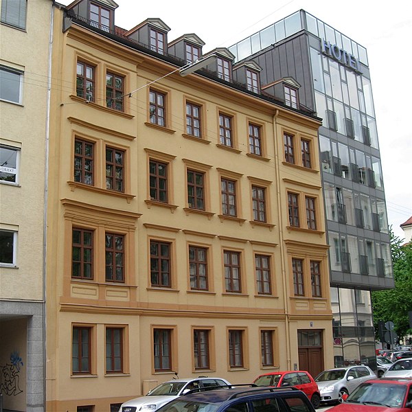 File:Auenstr. 98 Muenchen-2.jpg