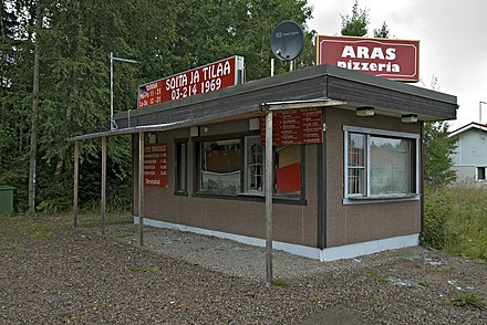 A small kebab serving kiosk in Metsäkylä, Ylöjärvi, Finland.