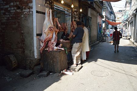 Tập_tin:Beef_Shop_-_Tiretta_Bazaar_Street_-_Kolkata_2013-03-03_5351.JPG