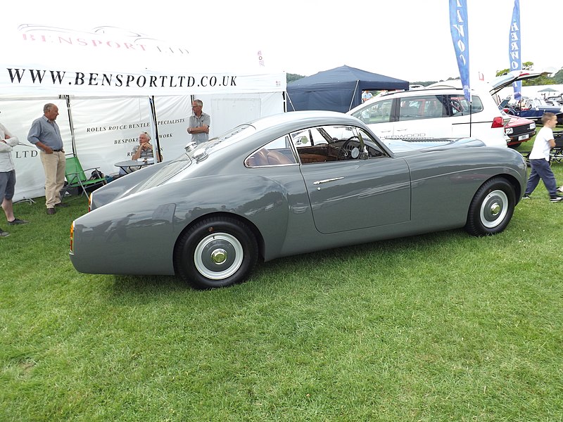 File:Bentley R Type Bensport La Sarthe (14514581168).jpg
