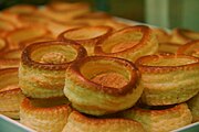 Empty shells made with puff pastry can be filled with fruit or cream.