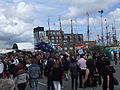 La foule sur les quais du port de commerce