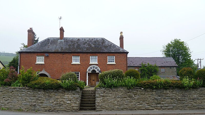 File:Bucknell buildings (9) (geograph 6925084).jpg