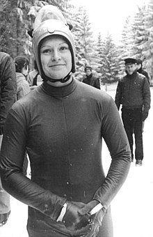 Bundesarchiv Bild 183-1985-0105-003, UTE Oberhoffner.jpg