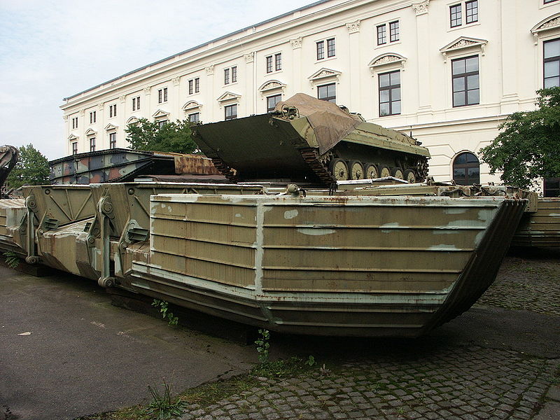 File:Bundeswehrmuseum Dresden 67.jpg